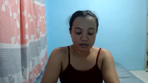 Snapshot of funluvnpinay4u chatting on 10, 4, 2026 MAE online show from 10, 4, 2026