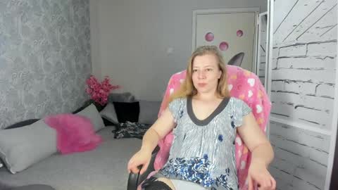 funny_bunny4 online show from 22, 12, 2024