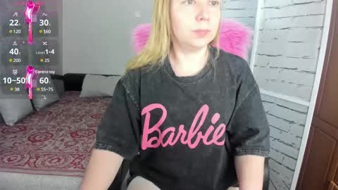 funny_bunny4 online show from 2, 3, 2025