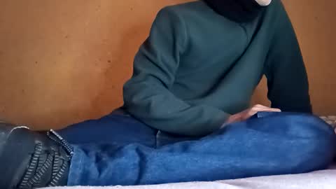 Italian men online show from 18, 12, 2024