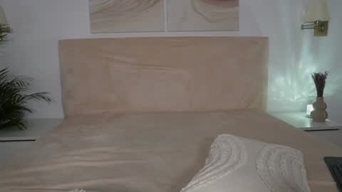 Katy Noel -  online show from 5, 12, 2024