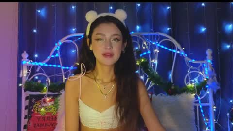 Snapshot of funny_whotsss chatting on 5, 1, 2025 Tiffany online show from 5, 1, 2025