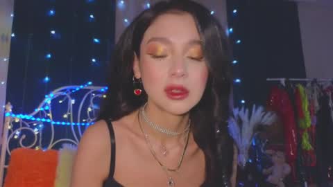 Snapshot of funny_whotsss chatting on 19, 2, 2025 Tiffany online show from 19, 2, 2025