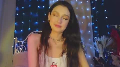 Snapshot of funny_whotsss chatting on 7, 3, 2025 Tiffany online show from 7, 3, 2025