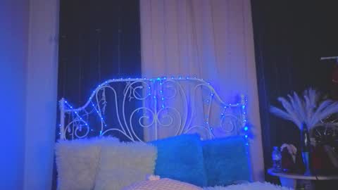 Snapshot of funny_whotsss chatting on 29, 11, 2025 Tiffany online show from 29, 11, 2025