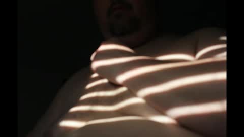 Snapshot of fuqhuntr chatting on 23, 4, 2026 FUCK HUNTERS online show from 23, 4, 2026