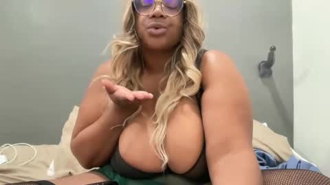 furykat1 online show from 14, 12, 2025