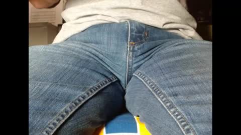 Snapshot of fuzzyblues chatting on 11, 2, 2025 Fuzzy Blues online show from 11, 2, 2025