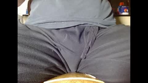 Snapshot of fuzzyblues chatting on 15, 2, 2025 Fuzzy Blues online show from 15, 2, 2025