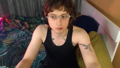 Snapshot of g1vememoney chatting on 5, 10, 2025 Ian online show from 5, 10, 2025