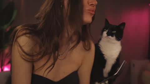 G online show from 22, 2, 2025