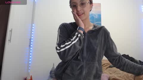 Snapshot of gabb_rioss chatting on 25, 9, 2025 Gabriela online show from 25, 9, 2025