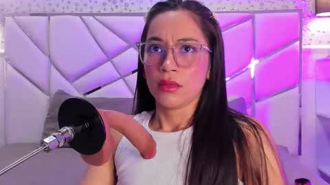 gabbieskinny online show from 16, 3, 2026