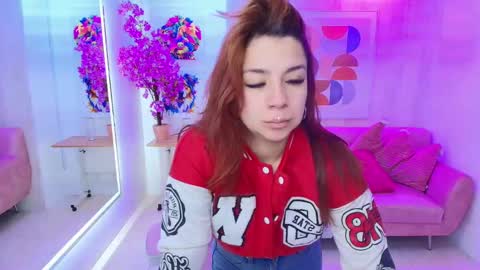 Snapshot of gabby_evanns chatting on 4, 10, 2025 gabby_evanns online show from 4, 10, 2025