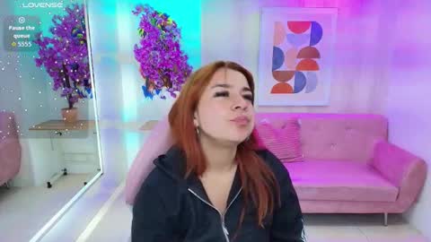 gabby_evanns online show from 25, 11, 2025