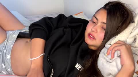 gabbyfoox online show from 11, 1, 2026