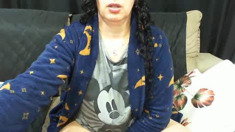 Snapshot of gabibrasil chatting on 12, 9, 2025 gaby layla online show from 12, 9, 2025