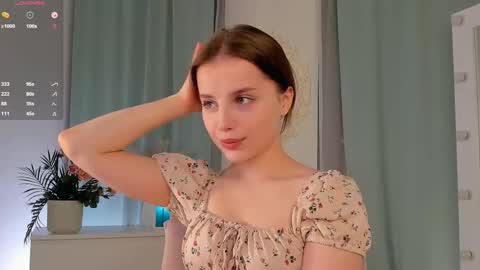 Snapshot of gabimeshuggah chatting on 8, 11, 2025 Gabi online show from 8, 11, 2025