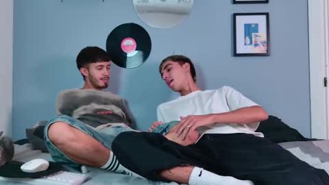 gabriel_and_geronimo online show from 23, 10, 2025