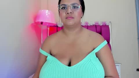 Gaby Im on vacation see you on November 25 online show from 15, 1, 2025