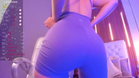 gabrielaastone online show from 5, 11, 2025