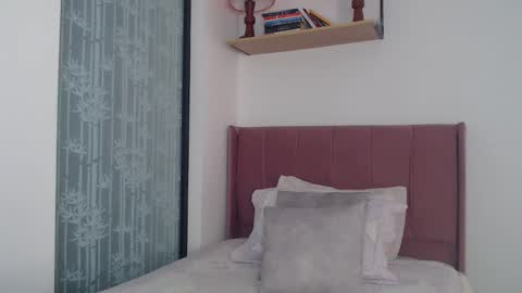 Snapshot of gabrielarossa chatting on 3, 3, 2025 GabrielaRossa online show from 3, 3, 2025