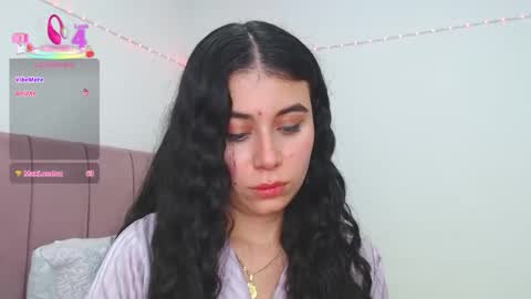 Snapshot of gabrielarossa chatting on 4, 10, 2025 GabrielaRossa online show from 4, 10, 2025