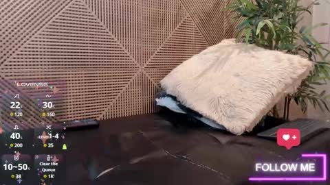 Snapshot of gabriell_ramirez_ chatting on 9, 3, 2025 gabriell_ramirez_ online show from 9, 3, 2025