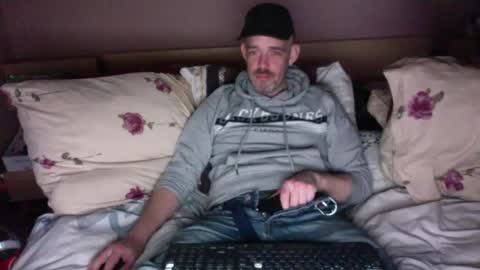 gabssss0802 online show from 12, 1, 2025