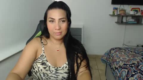 Snapshot of gaby_bluexx chatting on 12, 2, 2025 Gaby Blue online show from 12, 2, 2025