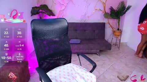 Snapshot of gaby_dams9 chatting on 10, 9, 2025 GABY online show from 10, 9, 2025