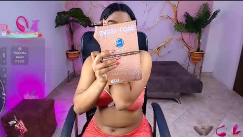 Snapshot of gaby_dams9 chatting on 17, 9, 2025 GABY online show from 17, 9, 2025