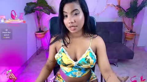Snapshot of gaby_dams9 chatting on 26, 9, 2025 GABY online show from 26, 9, 2025