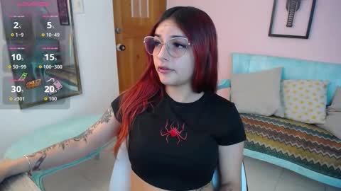 Snapshot of gaby_jin chatting on 29, 9, 2025 Gaby online show from 29, 9, 2025