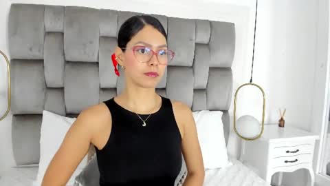 Snapshot of gaby_smit__ chatting on 10, 6, 2026 GABRIELA online show from 10, 6, 2026