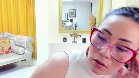 Snapshot of gaby_trent chatting on 16, 12, 2024 gabriela online show from 16, 12, 2024