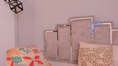 gabyyjones online show from 21, 2, 2025