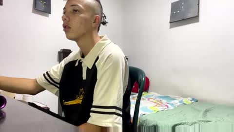gadiel_sex online show from 17, 5, 2026