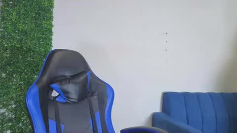 Snapshot of gael_david chatting on 9, 7, 2026 Gael online show from 9, 7, 2026