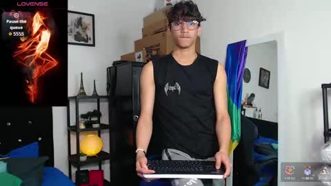 Snapshot of gael_jones chatting on 9, 9, 2025 gael_jones online show from 9, 9, 2025