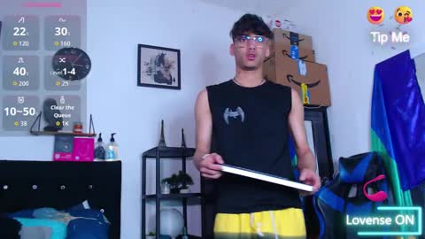 Snapshot of gael_jones chatting on 2, 10, 2025 gael_jones online show from 2, 10, 2025