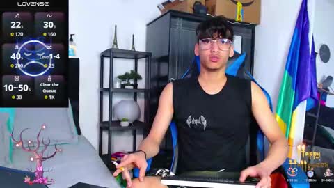 Snapshot of gael_jones chatting on 12, 10, 2025 gael_jones online show from 12, 10, 2025