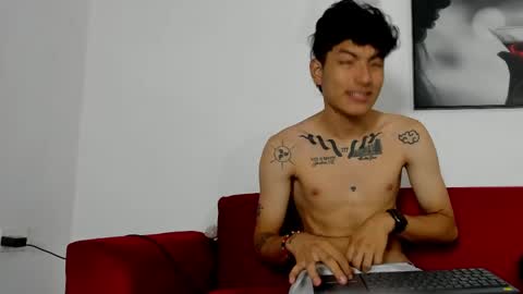 gael_twink_boy online show from 15, 5, 2026