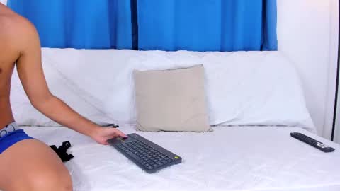 gal_stone_ online show from 25, 6, 2026