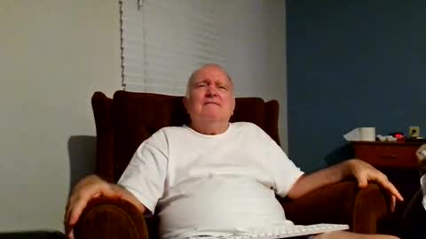 Snapshot of galacticfrank chatting on 16, 11, 2025 galacticfrank online show from 16, 11, 2025