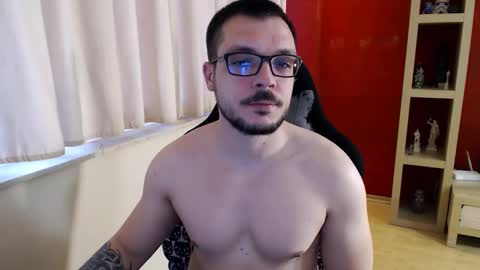 GangstaLover online show from 12, 4, 2026