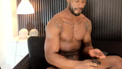 Alejo  online show from 15, 1, 2026