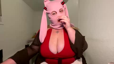 gapetrainee online show from 17, 11, 2025