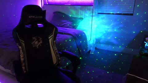 Jenna  - be back MONDAY night.  online show from 2, 4, 2026