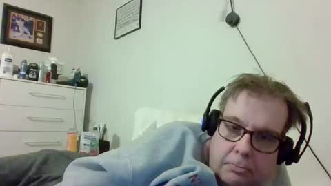Snapshot of garyg930 chatting on 2, 12, 2025 Gary online show from 2, 12, 2025